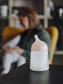Biberon Spécial Allaitement Zéro Zéro® SUAVINEX - 180ml Peau - Suavinex