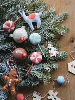 Les 4 Décorations Candy à Suspendre Rouge - Vertbaudet -Vertbaudet Enfant Promos Magasin les 4 decorations candy a suspendre 3