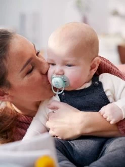 Lot De 2 Sucettes Ultra Douces 1er âge Philips AVENT Lapin Blanc - Philips Avent 9 Lot De 2 Sucettes Ultra Douces 1er âge Philips AVENT Lapin Blanc - Philips Avent -Vertbaudet Enfant Promos Magasin lot de 2 sucettes ultra douces 1er age philips avent 3