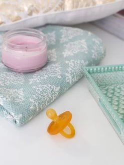 Sucette à Bout Rond Tout Latex 6 Mois+ SUAVINEX Naturel - Suavinex 8 Sucette à Bout Rond Tout Latex 6 Mois+ SUAVINEX Naturel - Suavinex -Vertbaudet Enfant Promos Magasin sucette a bout rond tout latex 6 mois suavinex 2